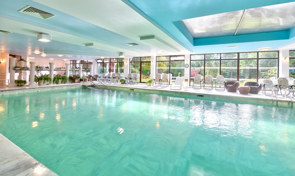 pools-indoor-pool