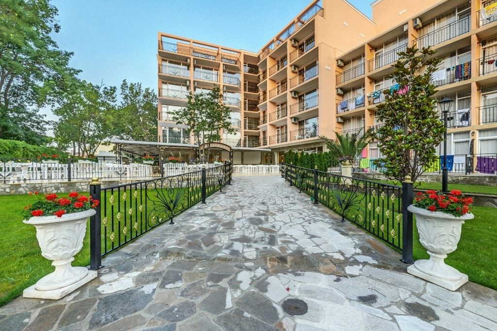 general-main-building