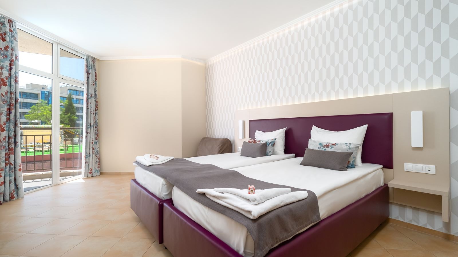 rooms-single-use-standard-room-balcony