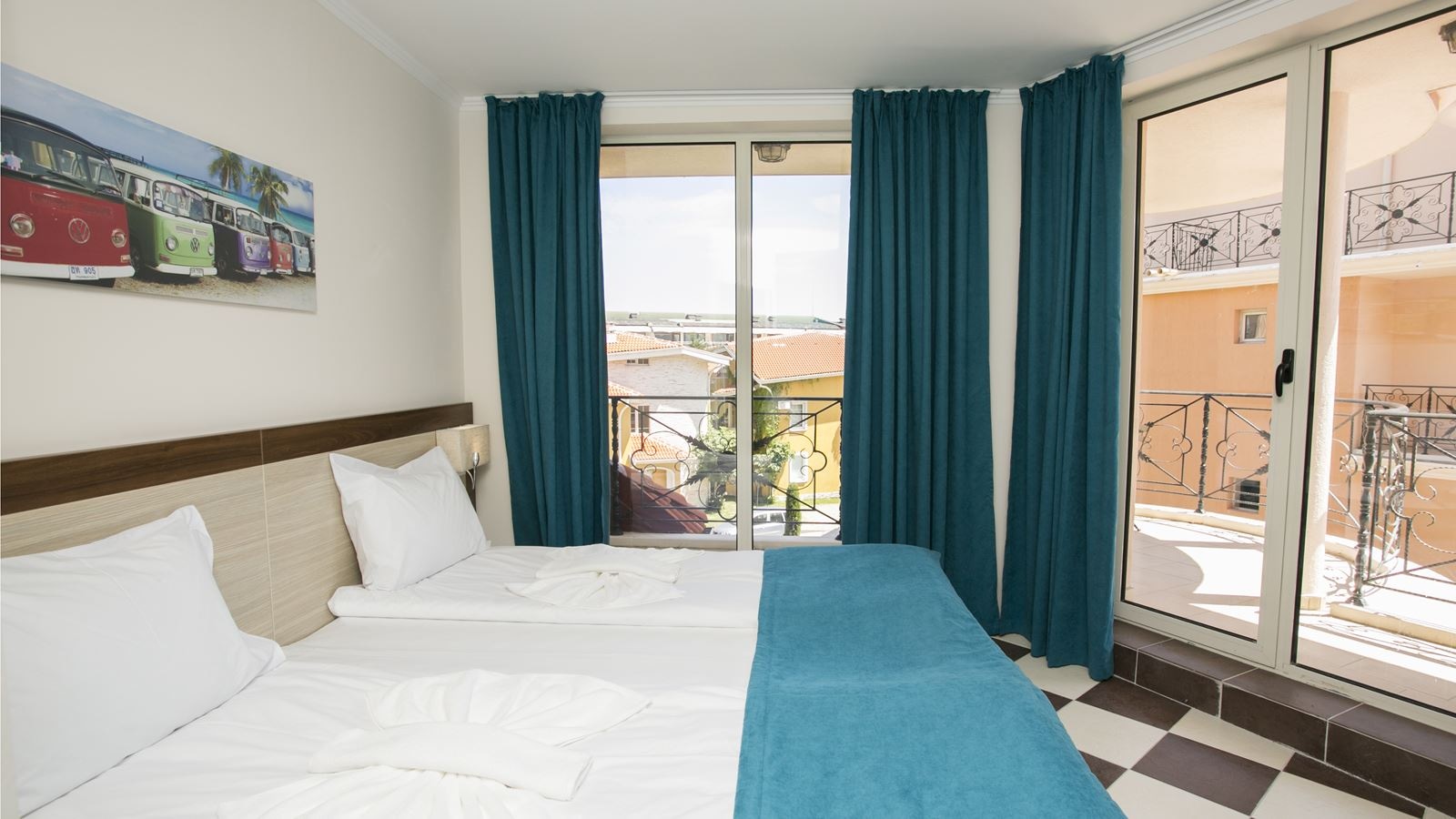 rooms-twobedroom-apartment