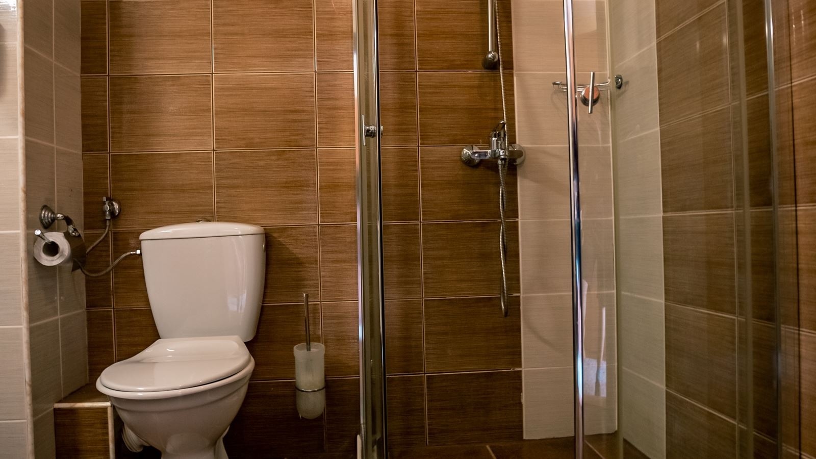 rooms-double-large-room