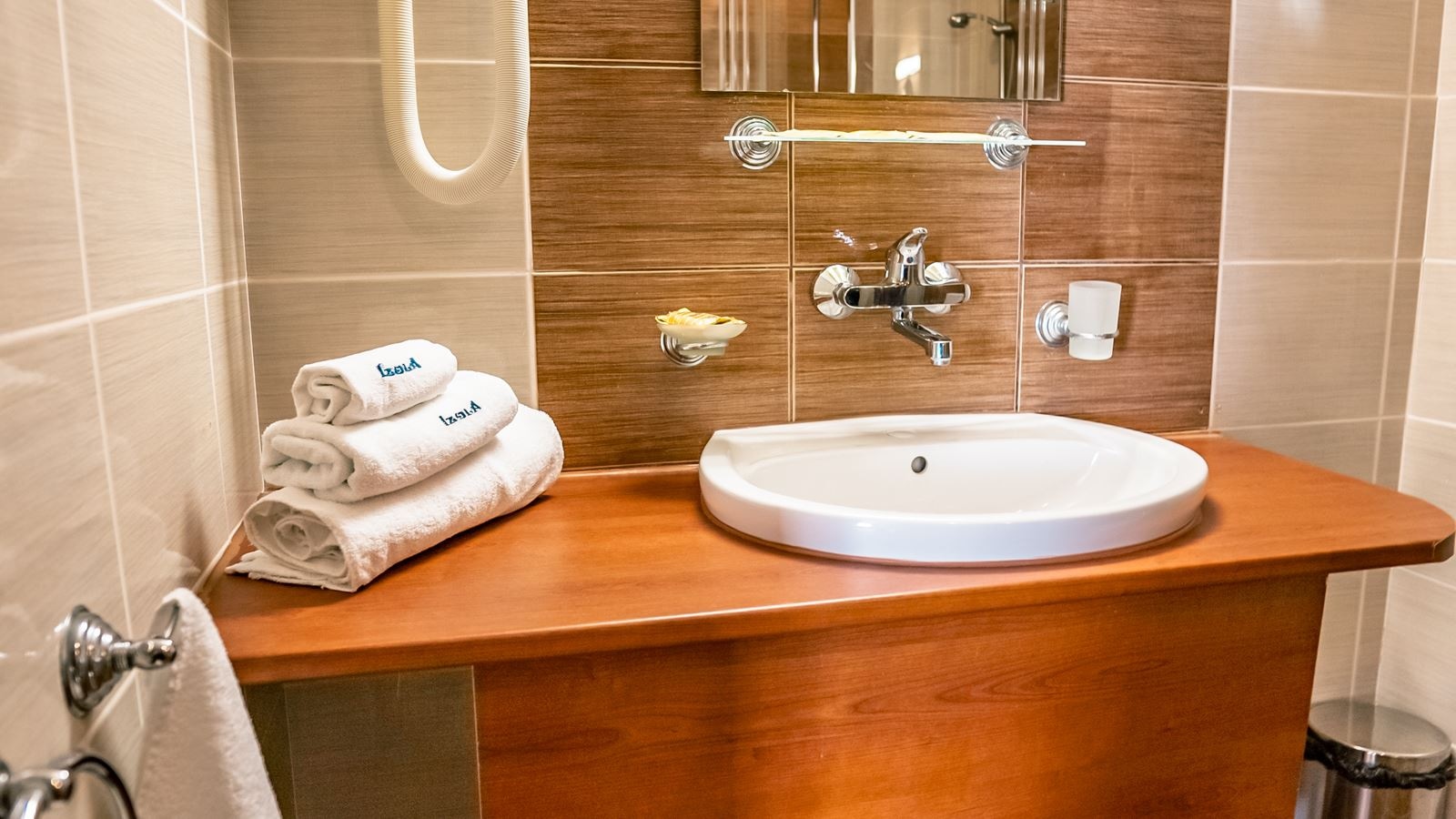 rooms-double-standard-room-single-use