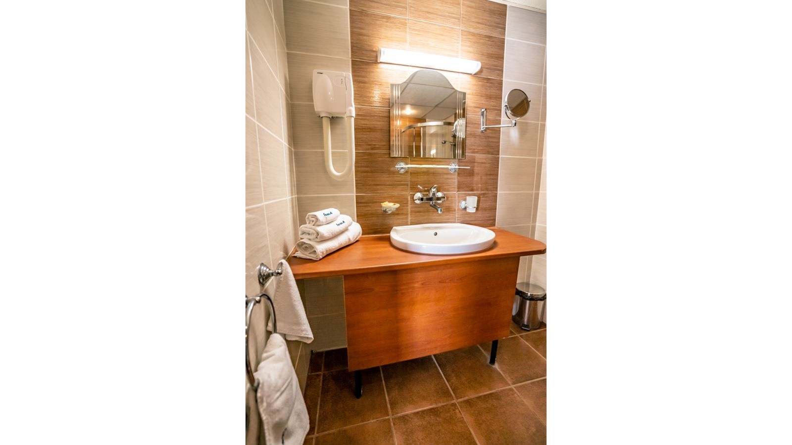 rooms-double-standard-room-single-use