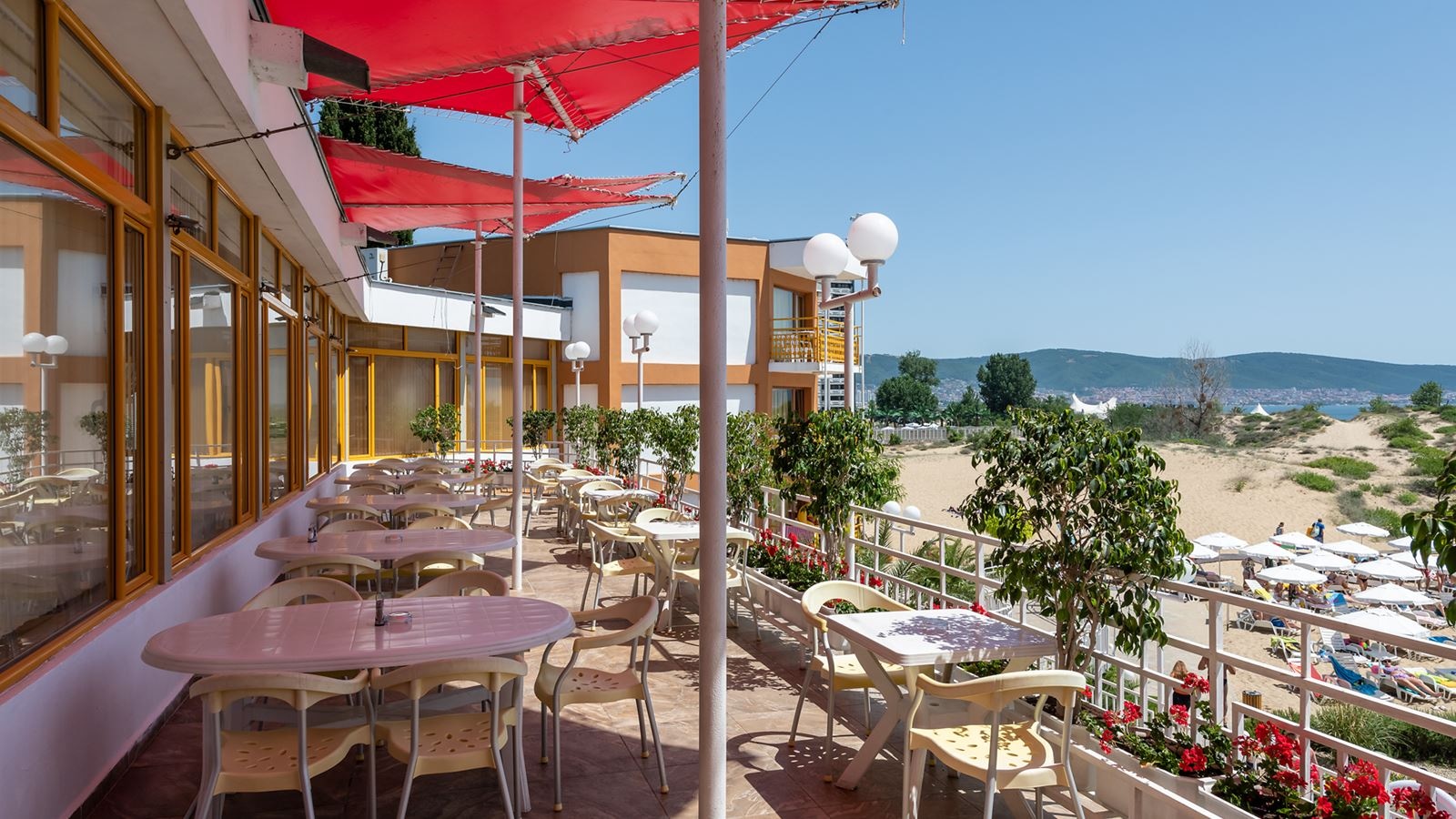 restaurants-main-restaurant