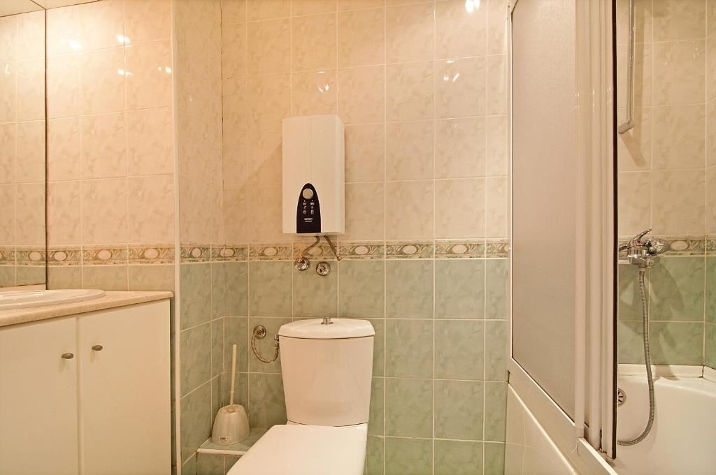 rooms-standard-apartment-balcony-or-terrace