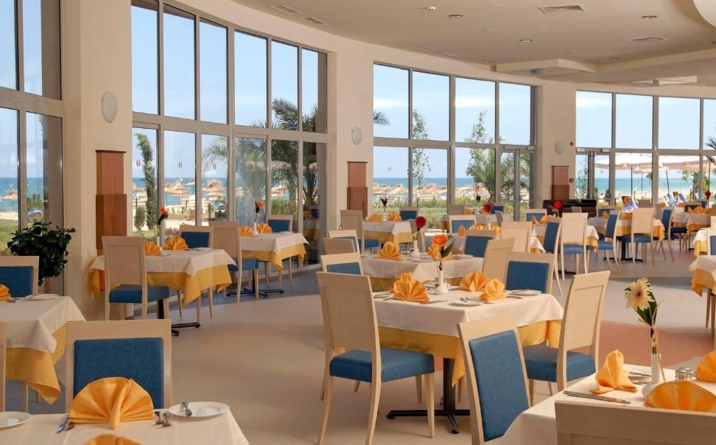 restaurants-restaurants