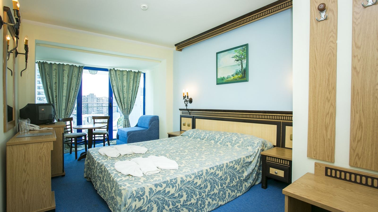 rooms-double-room-metropol-park-view