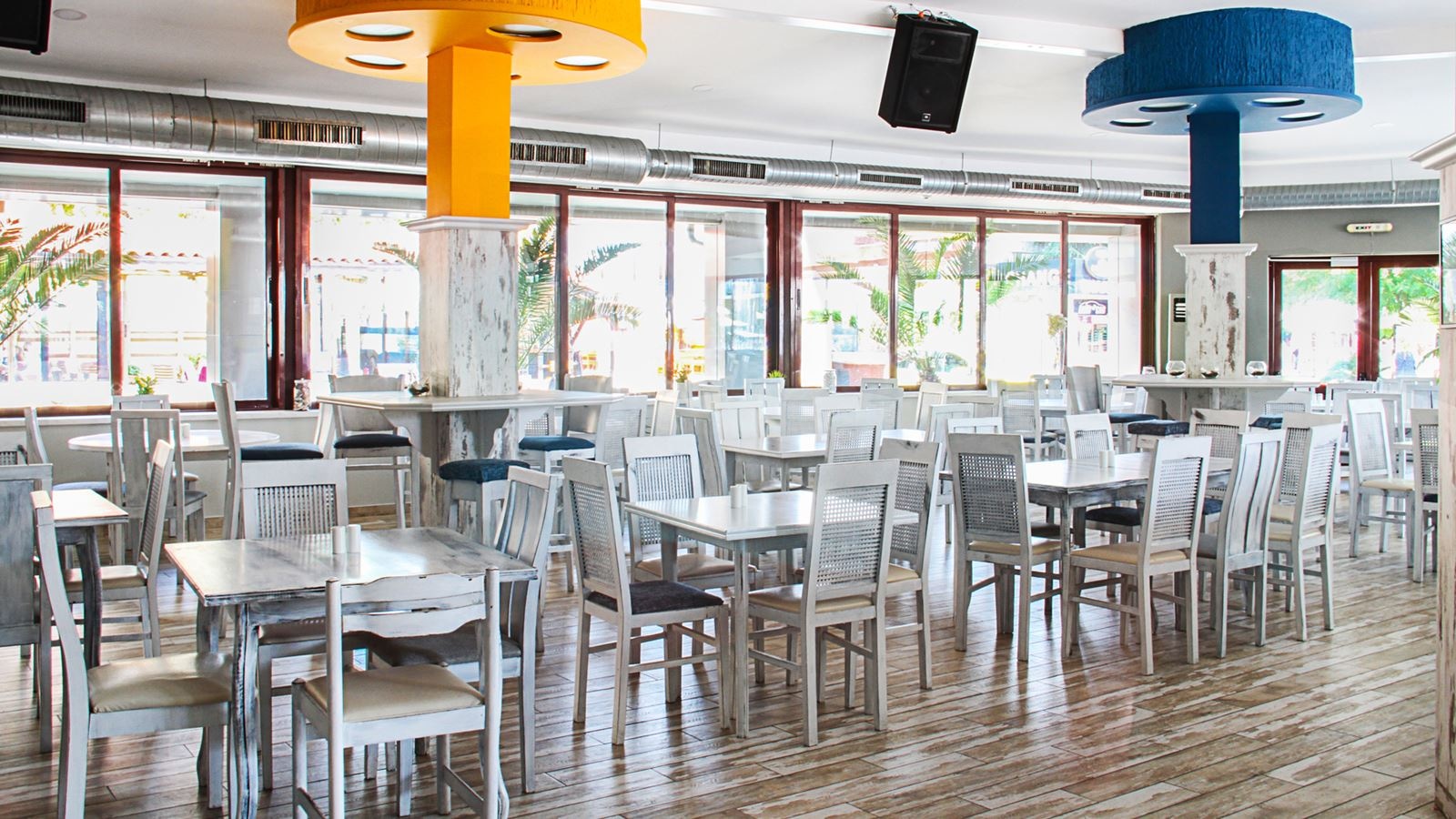 restaurants-restaurants