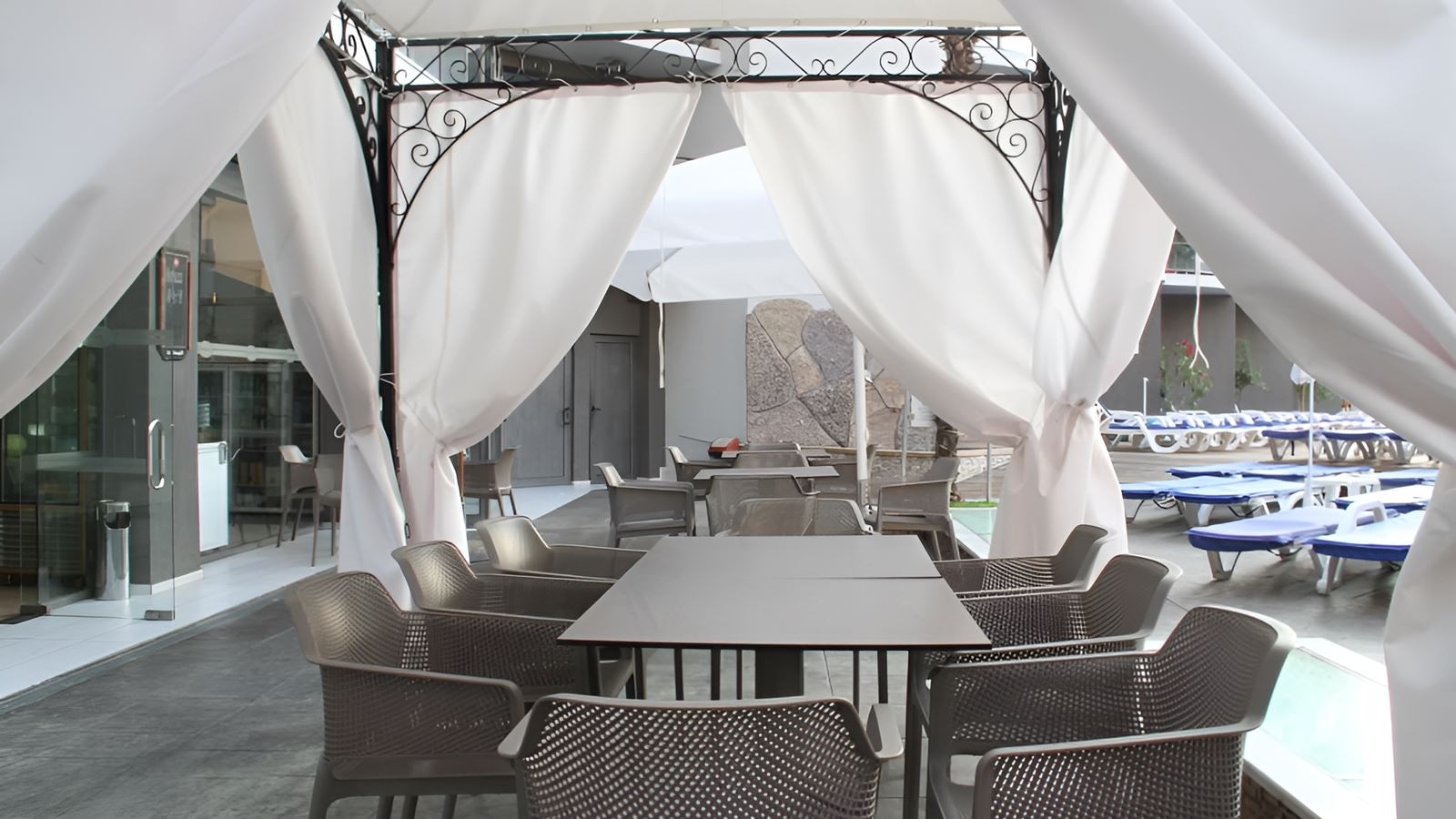 restaurants-restaurants