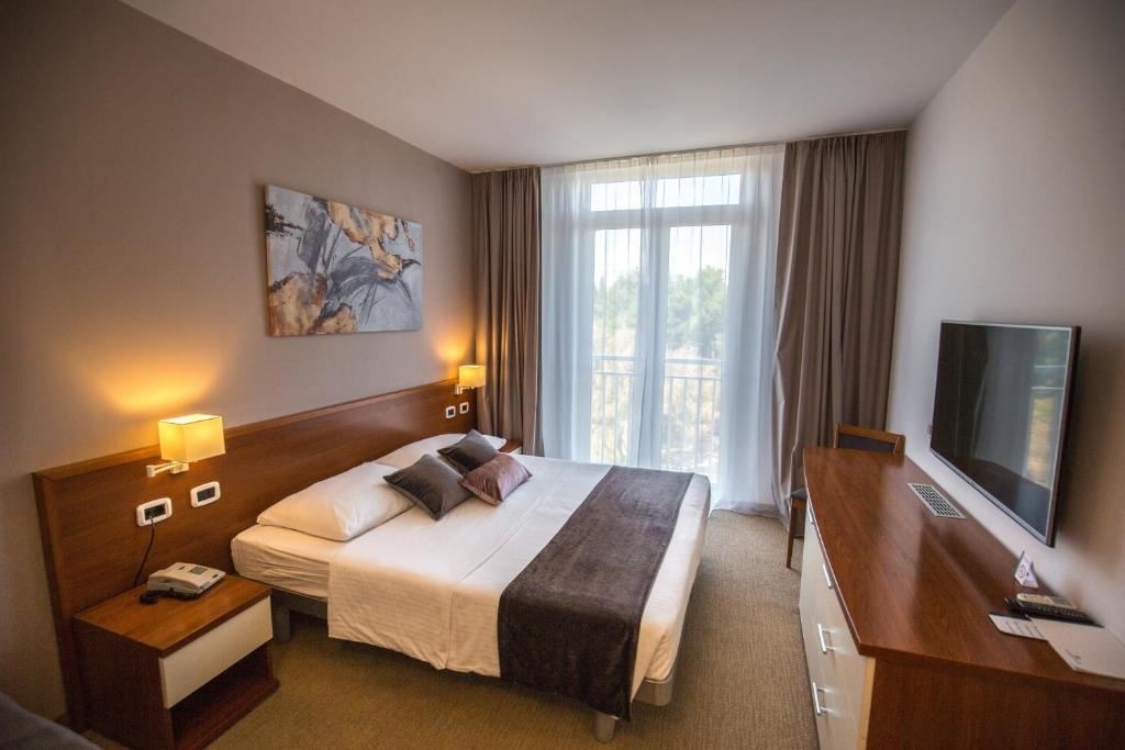 rooms-double-room-park-view