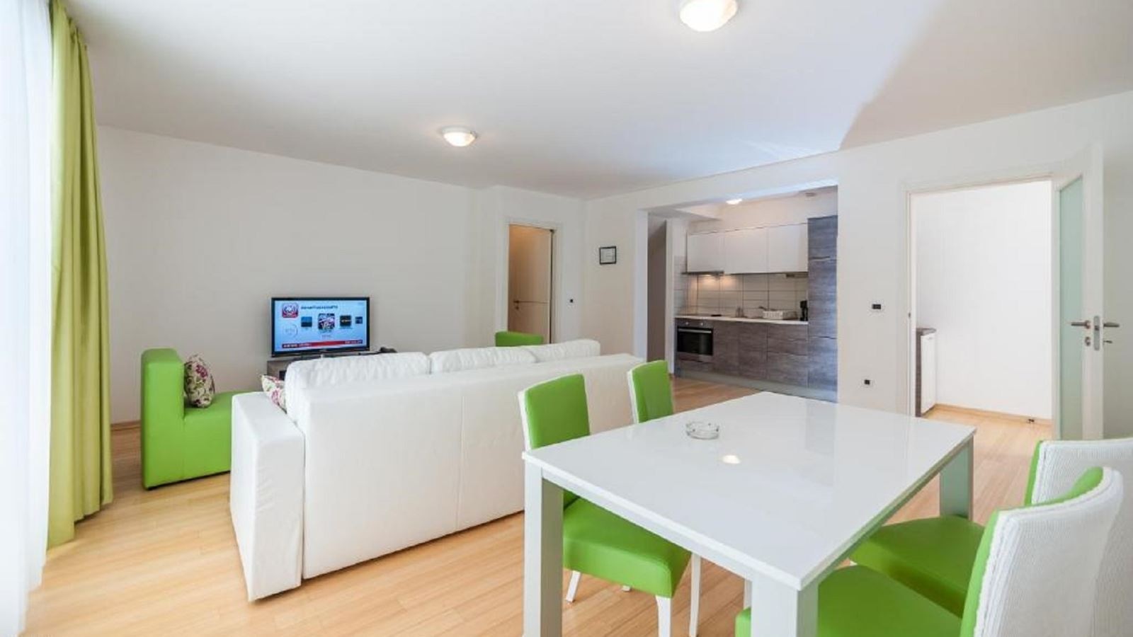 rooms-1-bedroom-standard-apartment-terrace