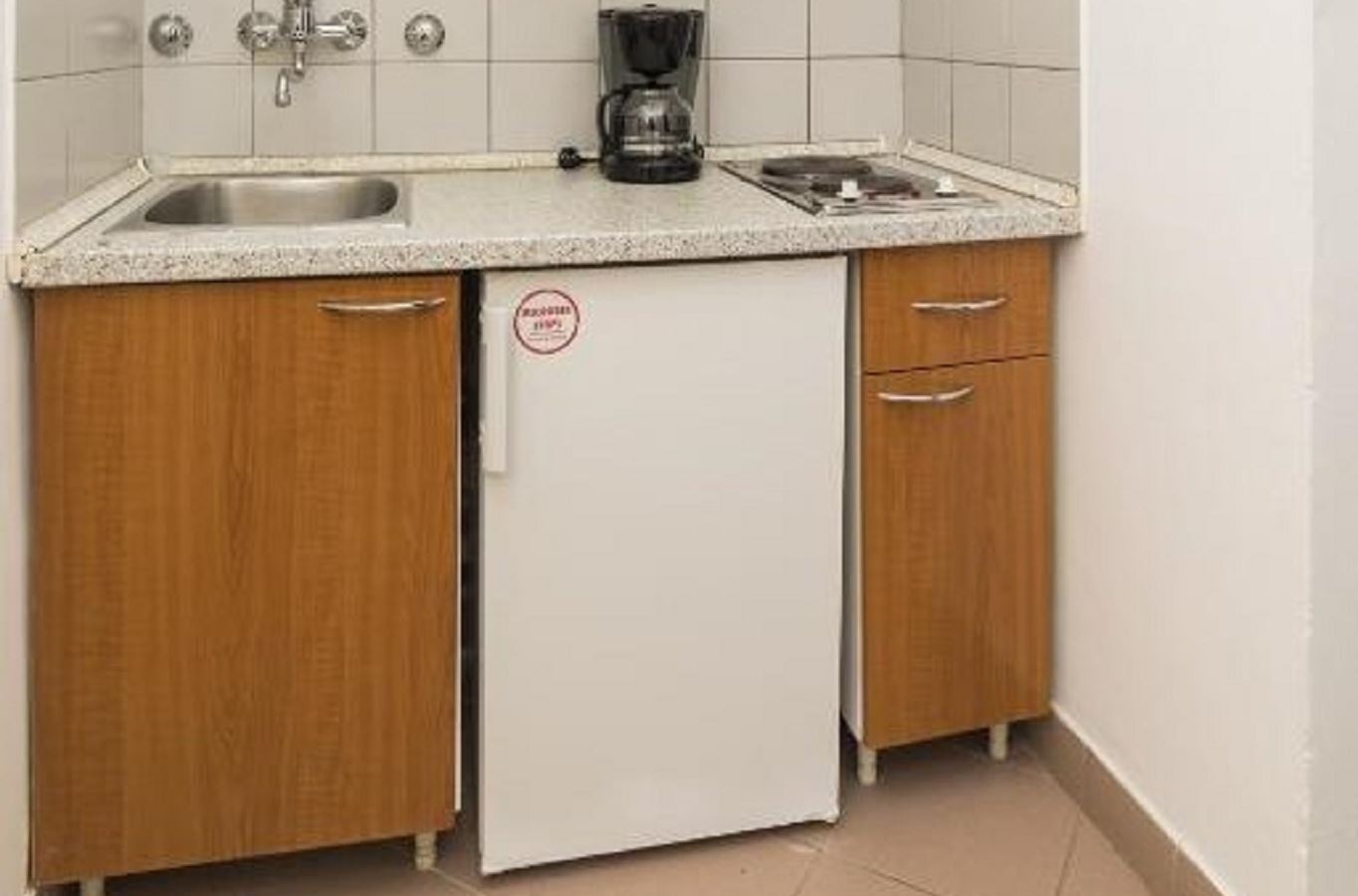 rooms-studio-park-view-balcony-economy