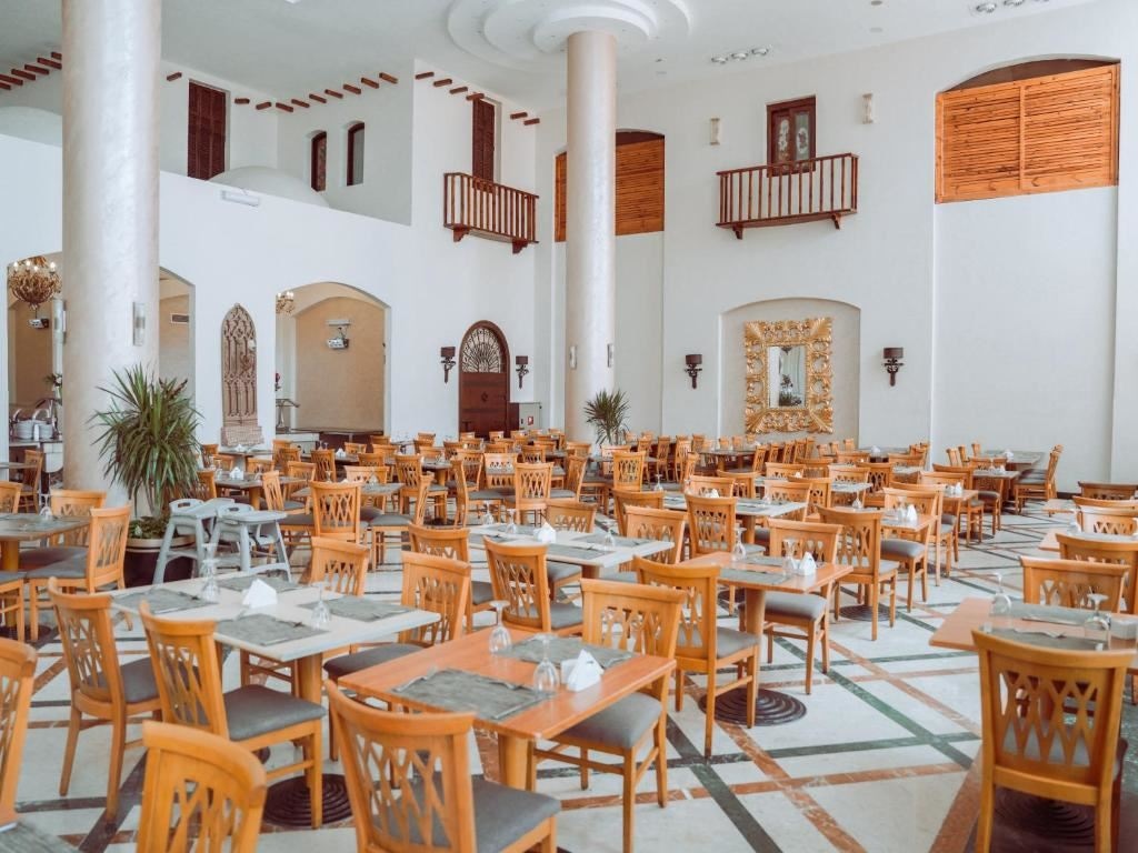 restaurants-restaurants