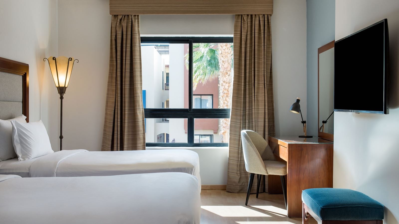 rooms-standard-back-or-khan-view