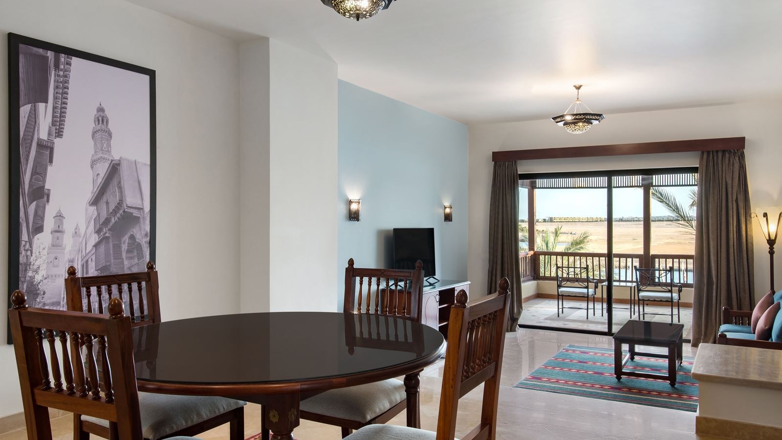 rooms-2-bedrooms-suite-pool-view