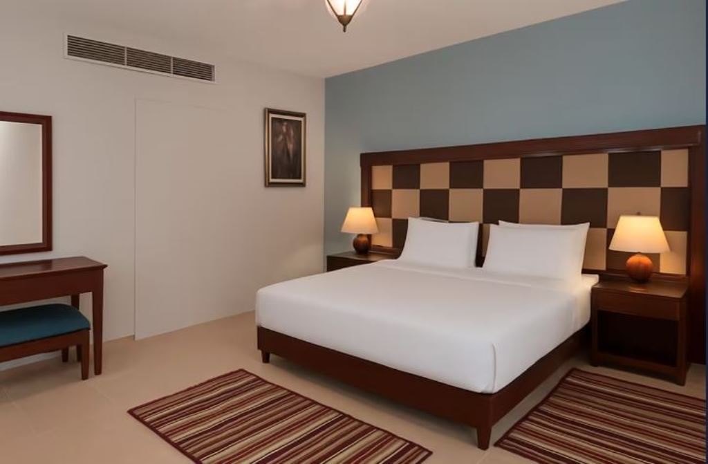 rooms-standalone-villa-back-or-gardenview