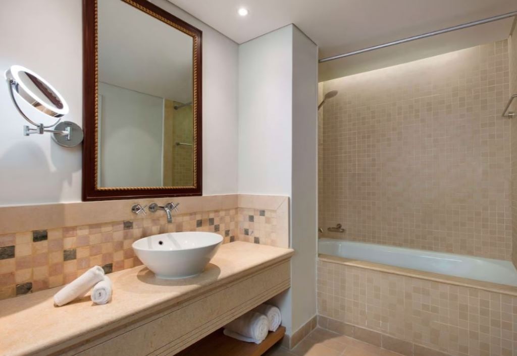 rooms-standalone-villa-back-or-gardenview