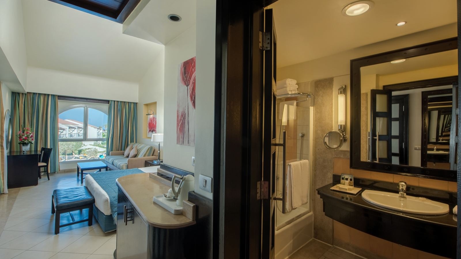 rooms-executive-room