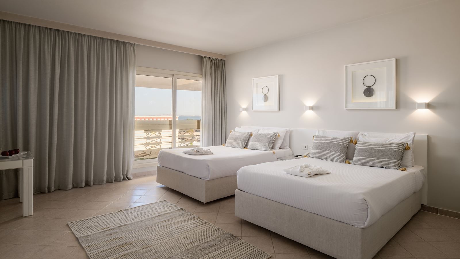 rooms-deluxe-family-suite