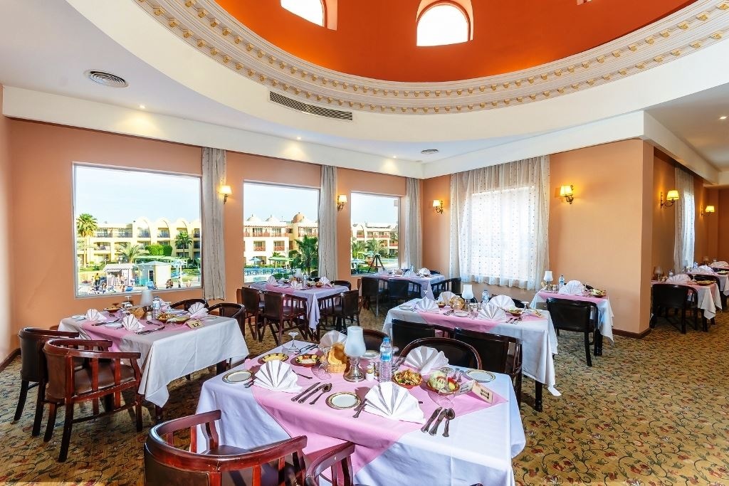 restaurants-restaurants