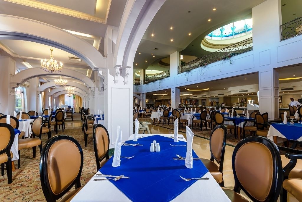 restaurants-restaurants