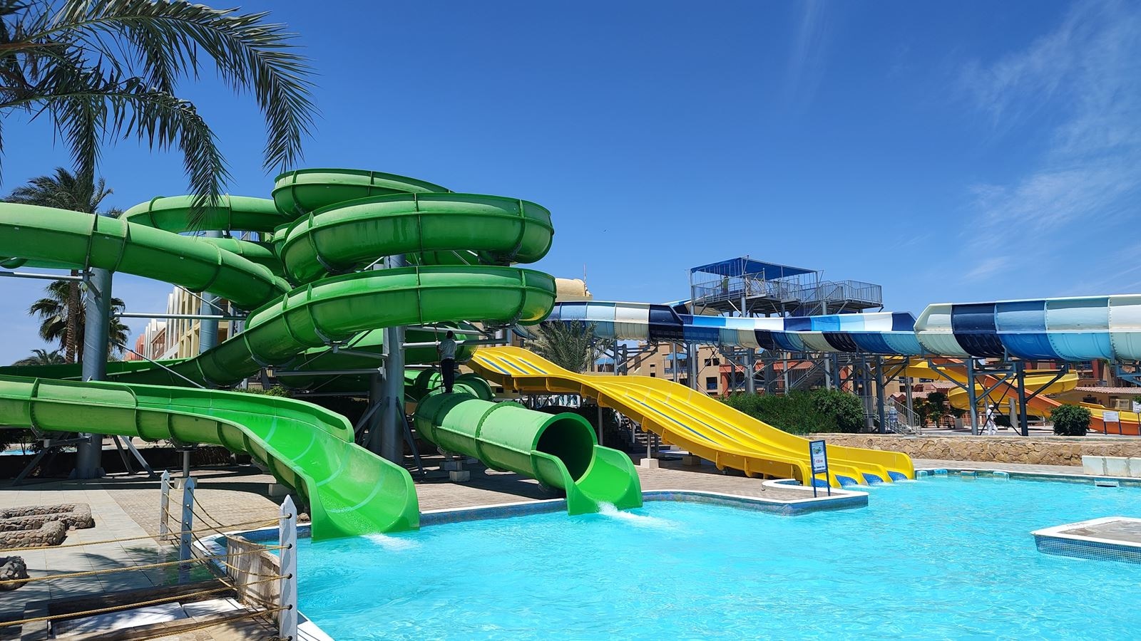 water-park-water-park