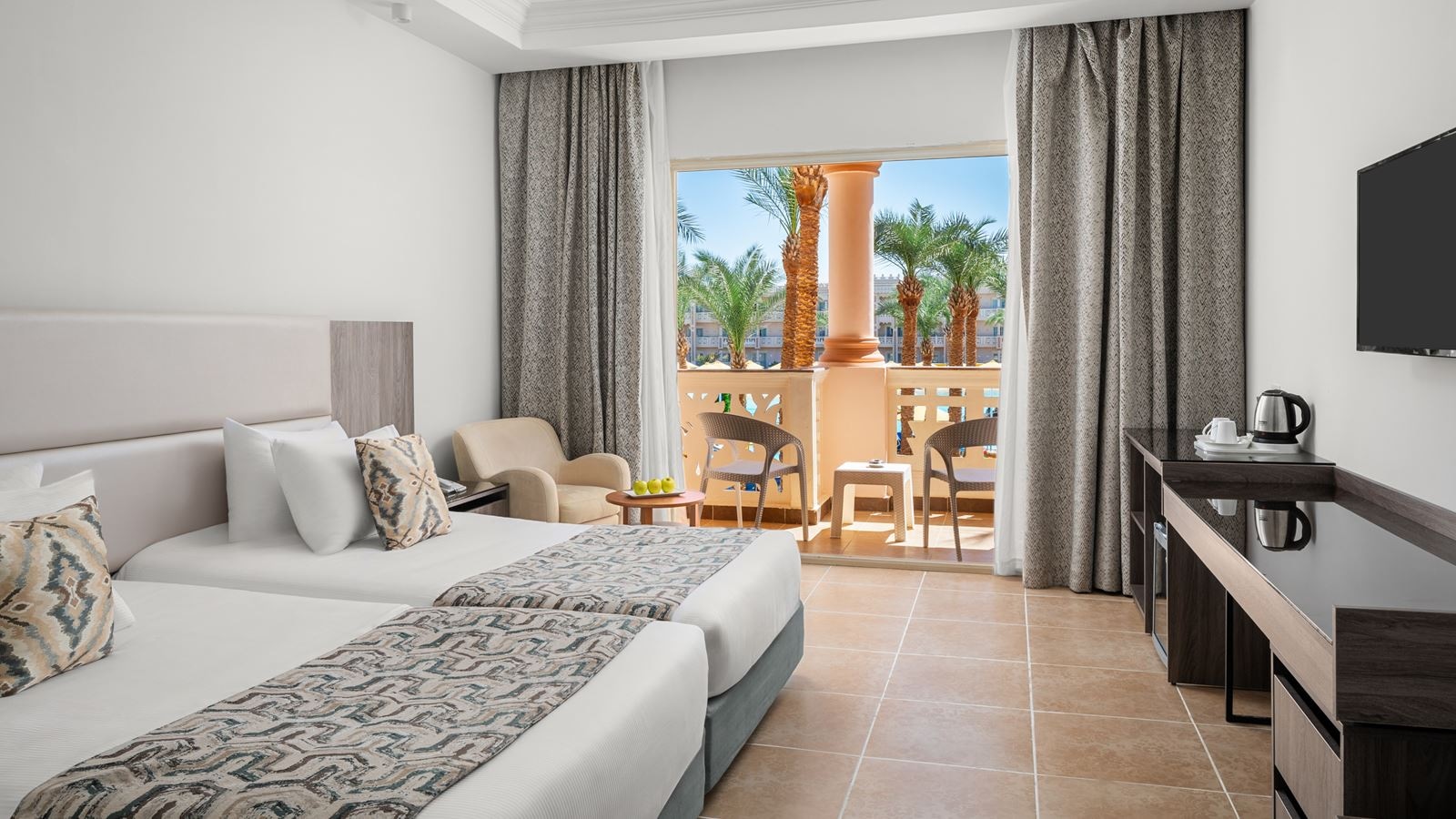 rooms-room-standard-sea-side-view