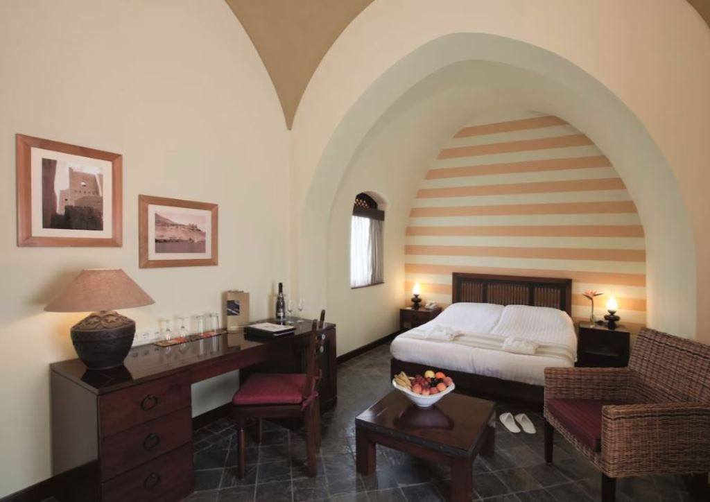 rooms-superior-partial-sea-view