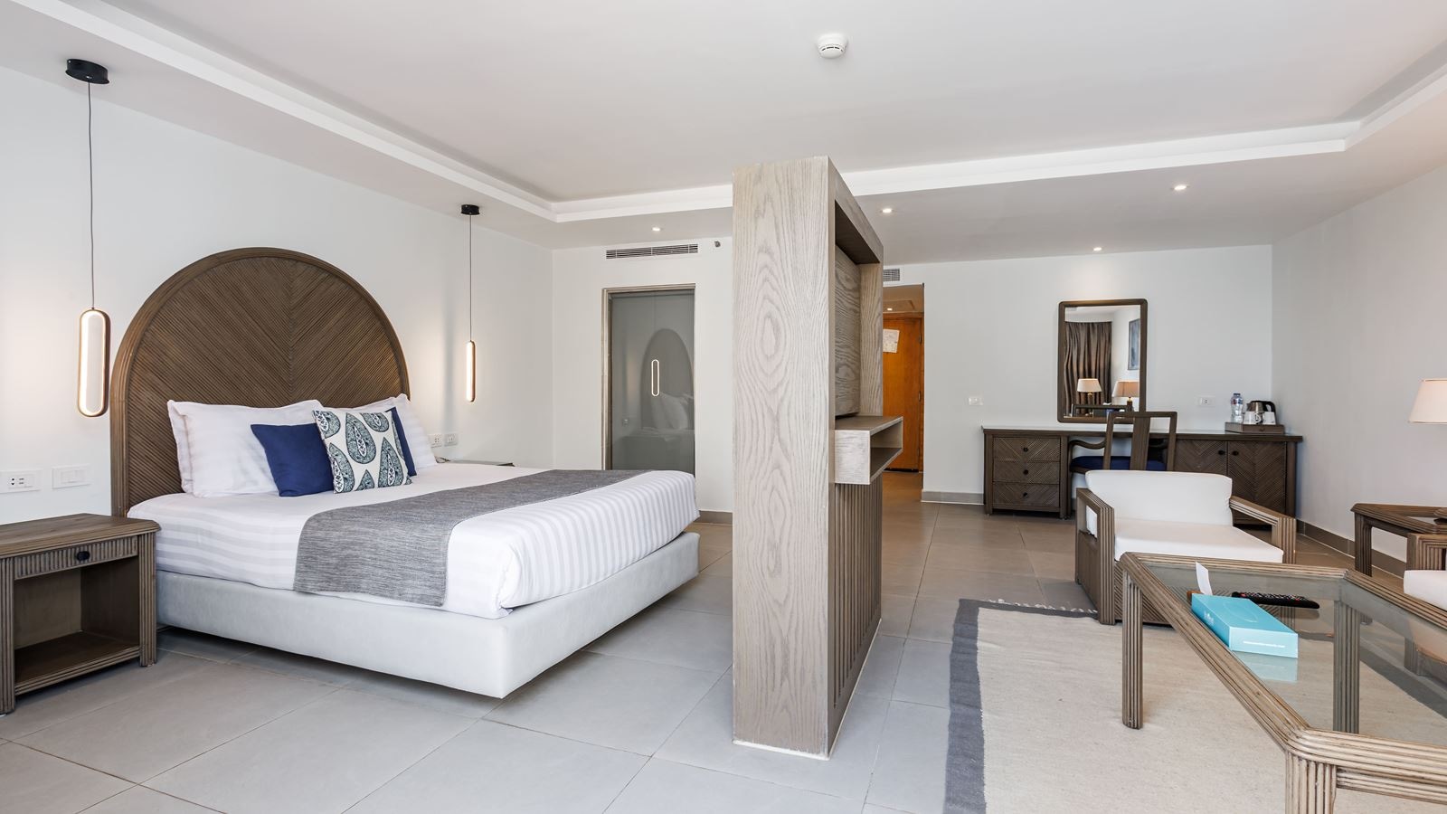 rooms-premium-jacuzzi-suite-sea-view