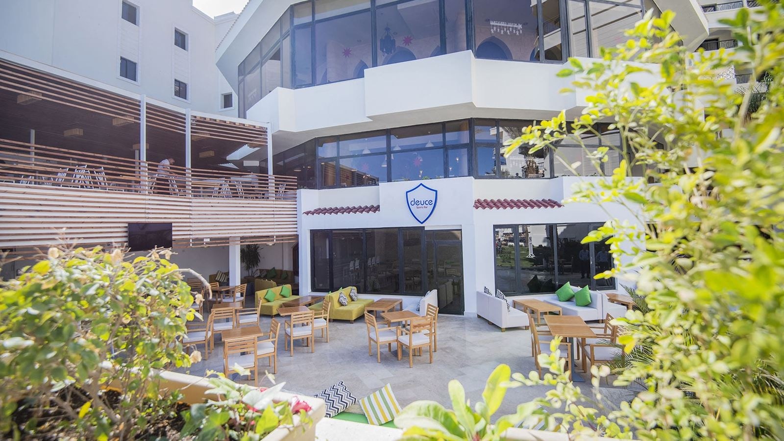 bars-deuce-sport-bar