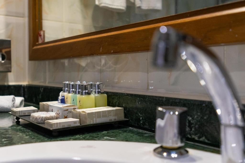 rooms-superior-sea-view-room