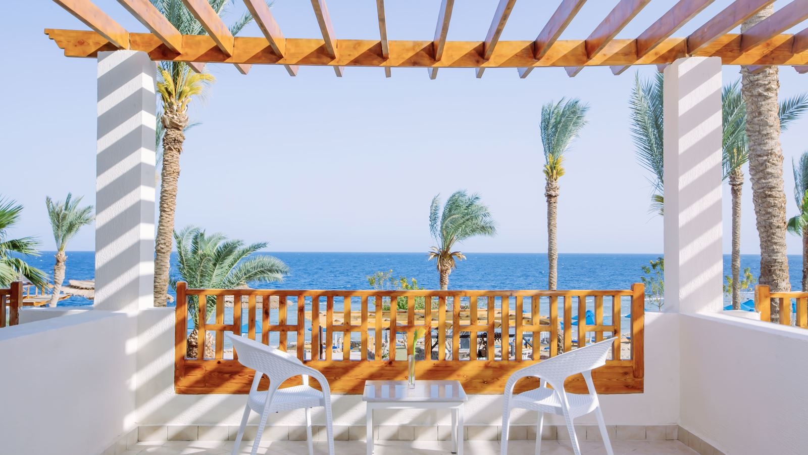 rooms-deluxe--sea-view