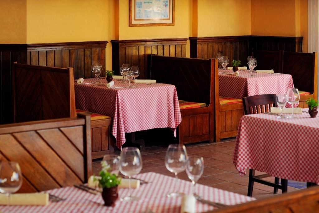 restaurants-restaurants