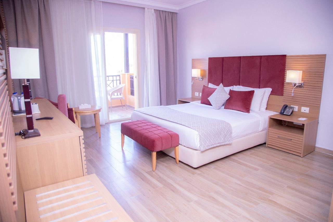 rooms-premium-sea-view-room