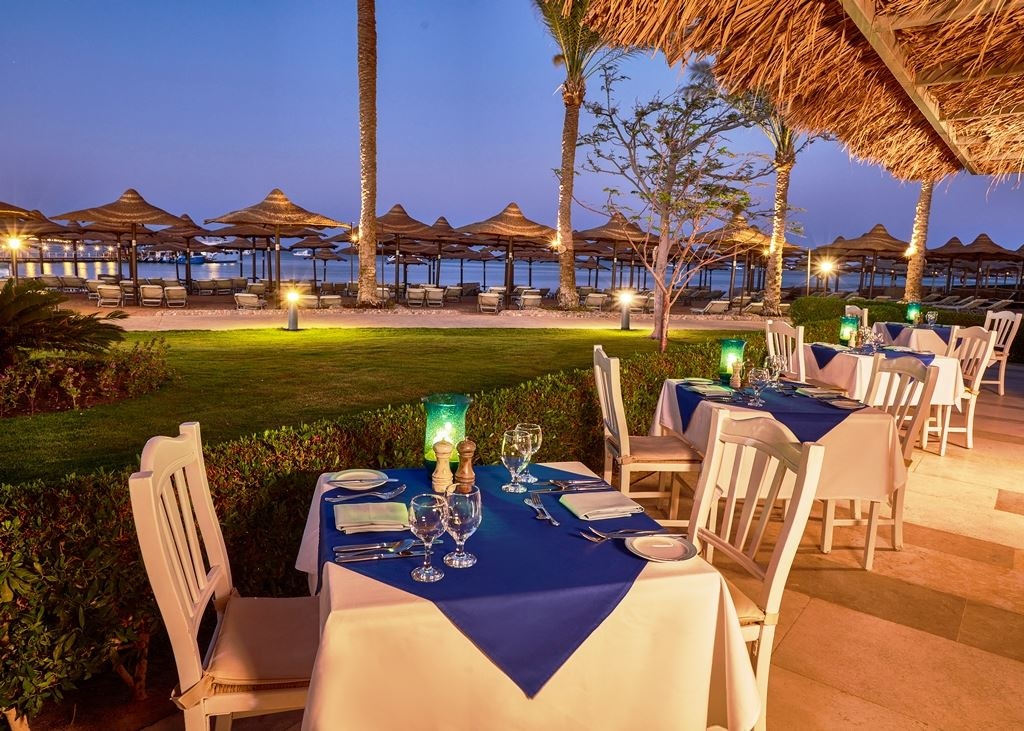 restaurants-aqua-restaurant