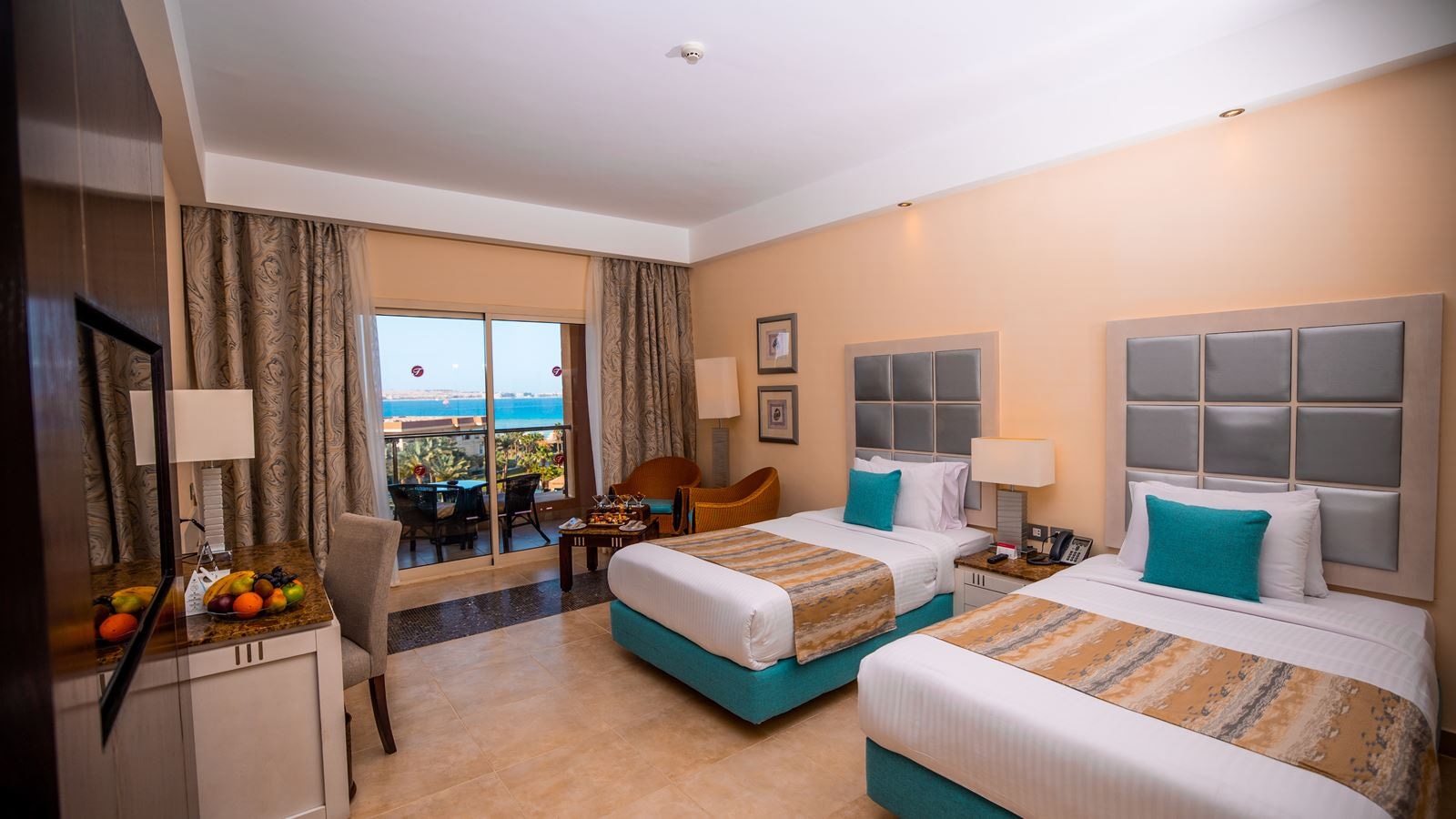rooms-room-superior-seaview