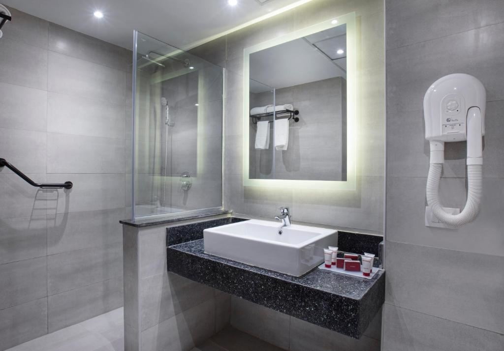 rooms-family-3-bedrooms