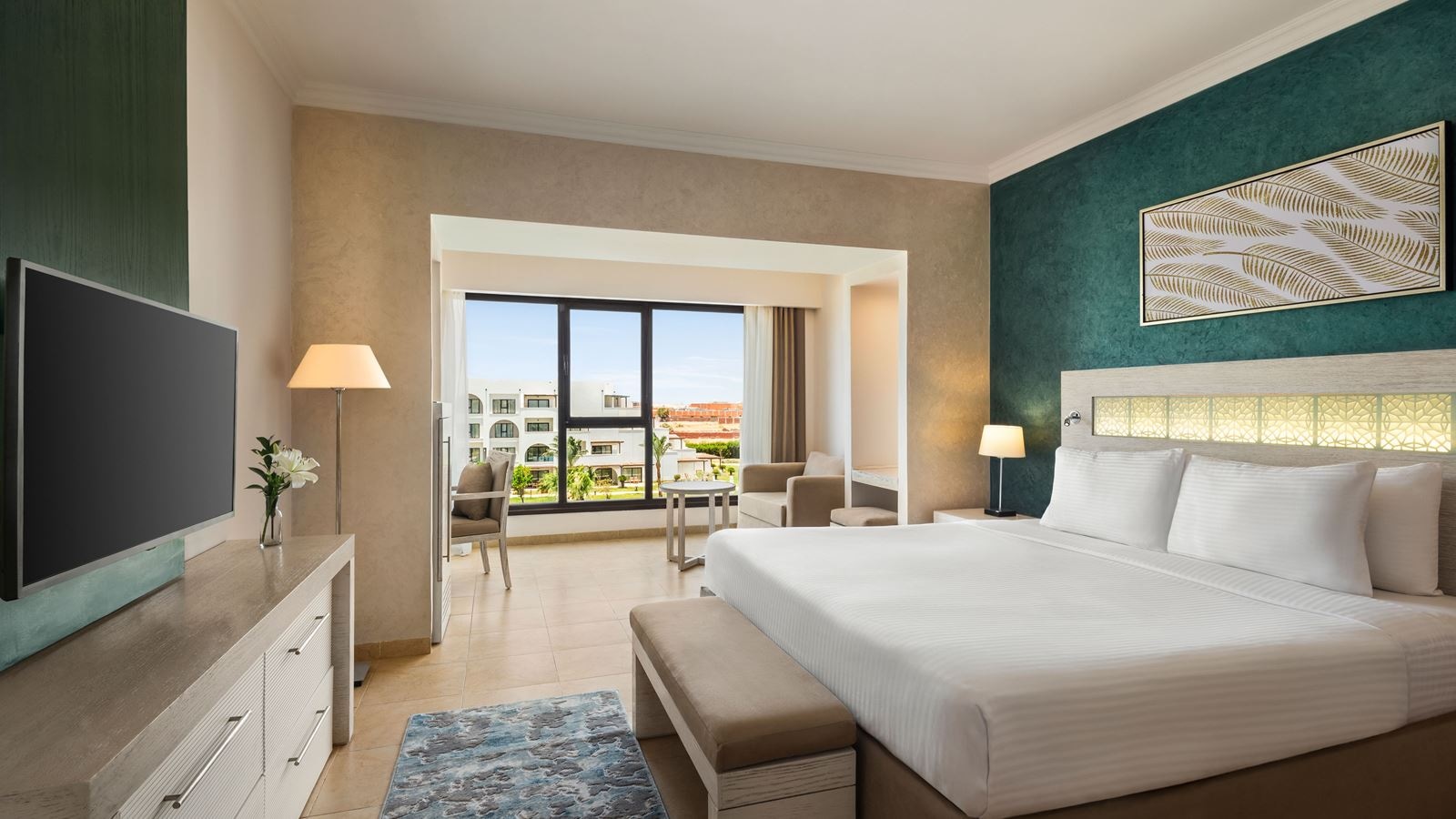 rooms-deluxe-side-sea-view