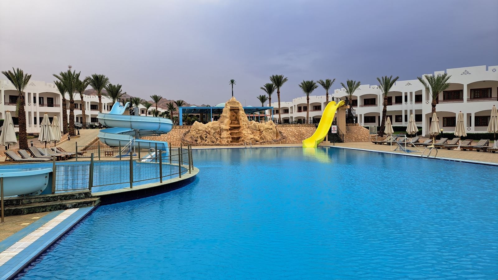 water-park-water-park