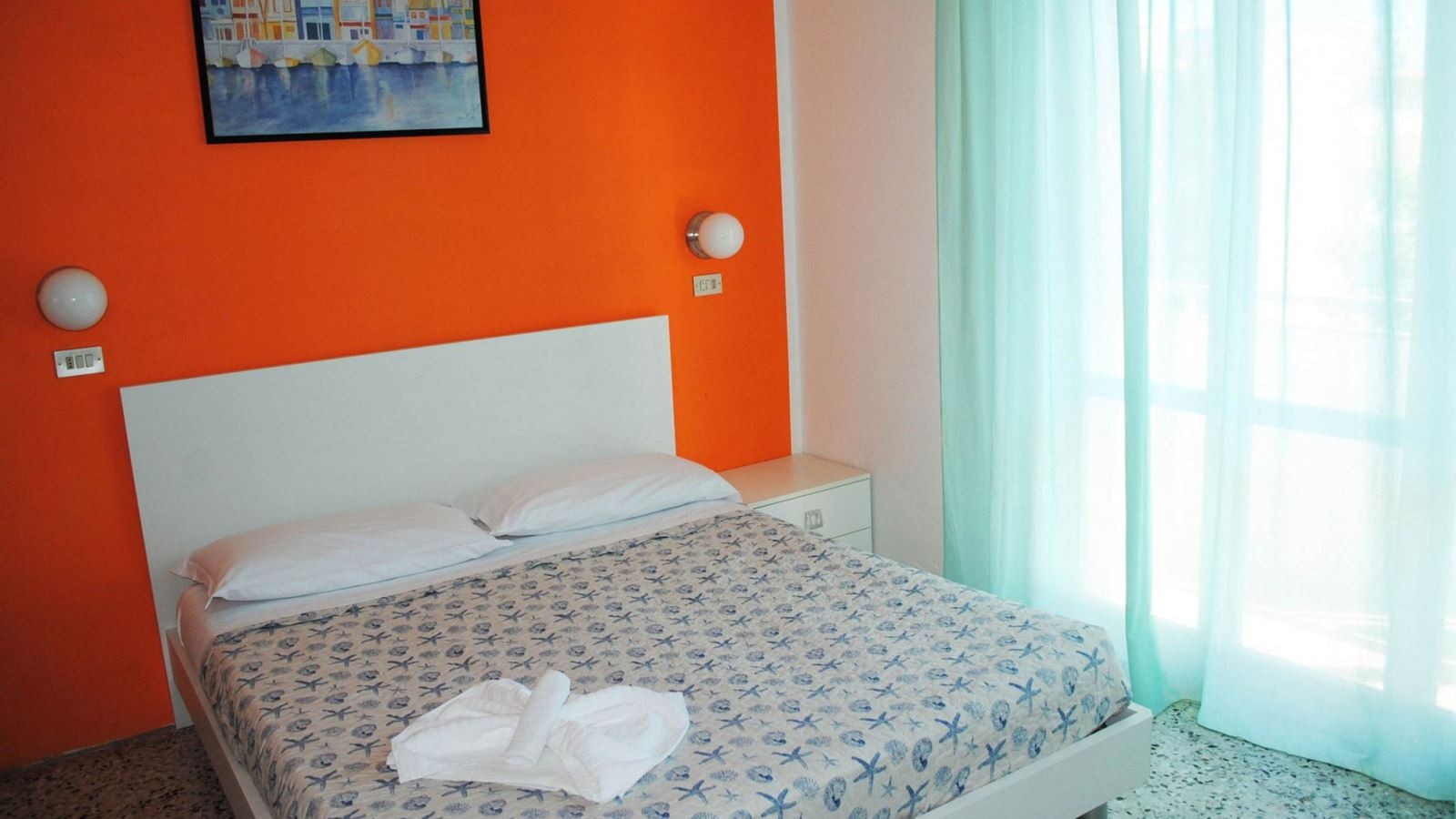 rooms-standard-room-direct-sea-view