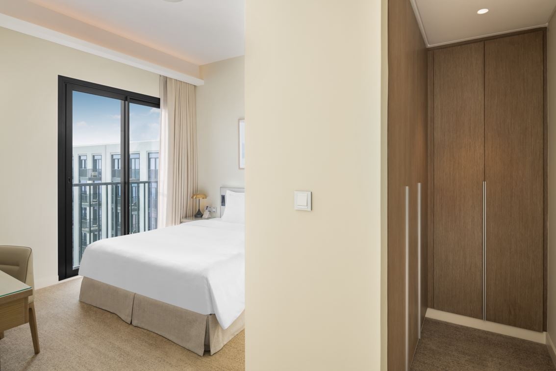 rooms-deluxe-three-bedroom-apartment