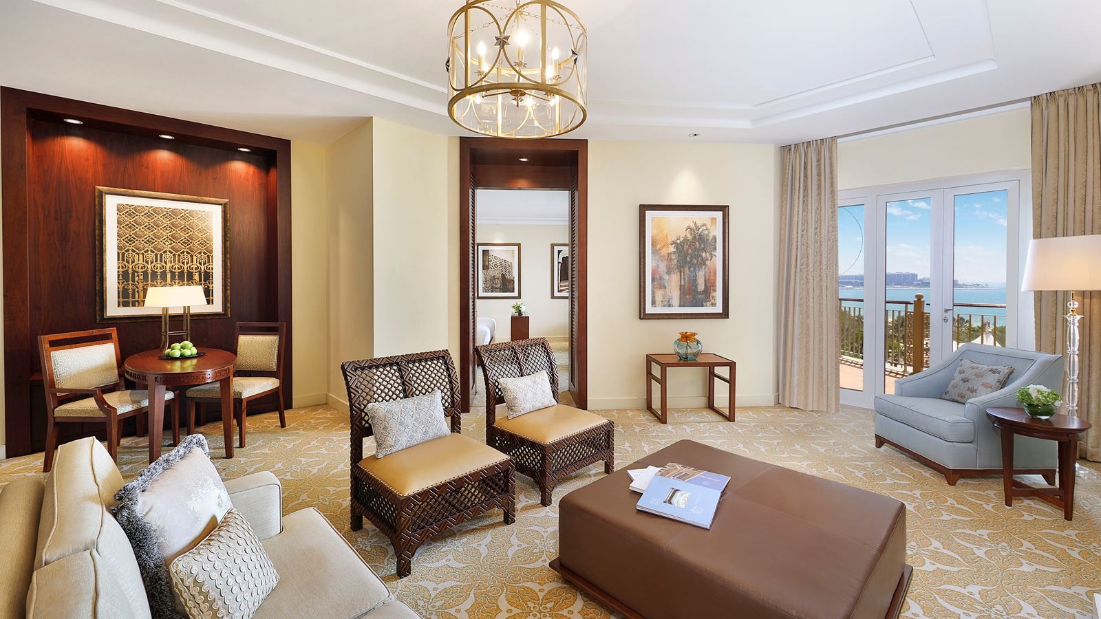 rooms-one-bedroom-ocean-club-suite