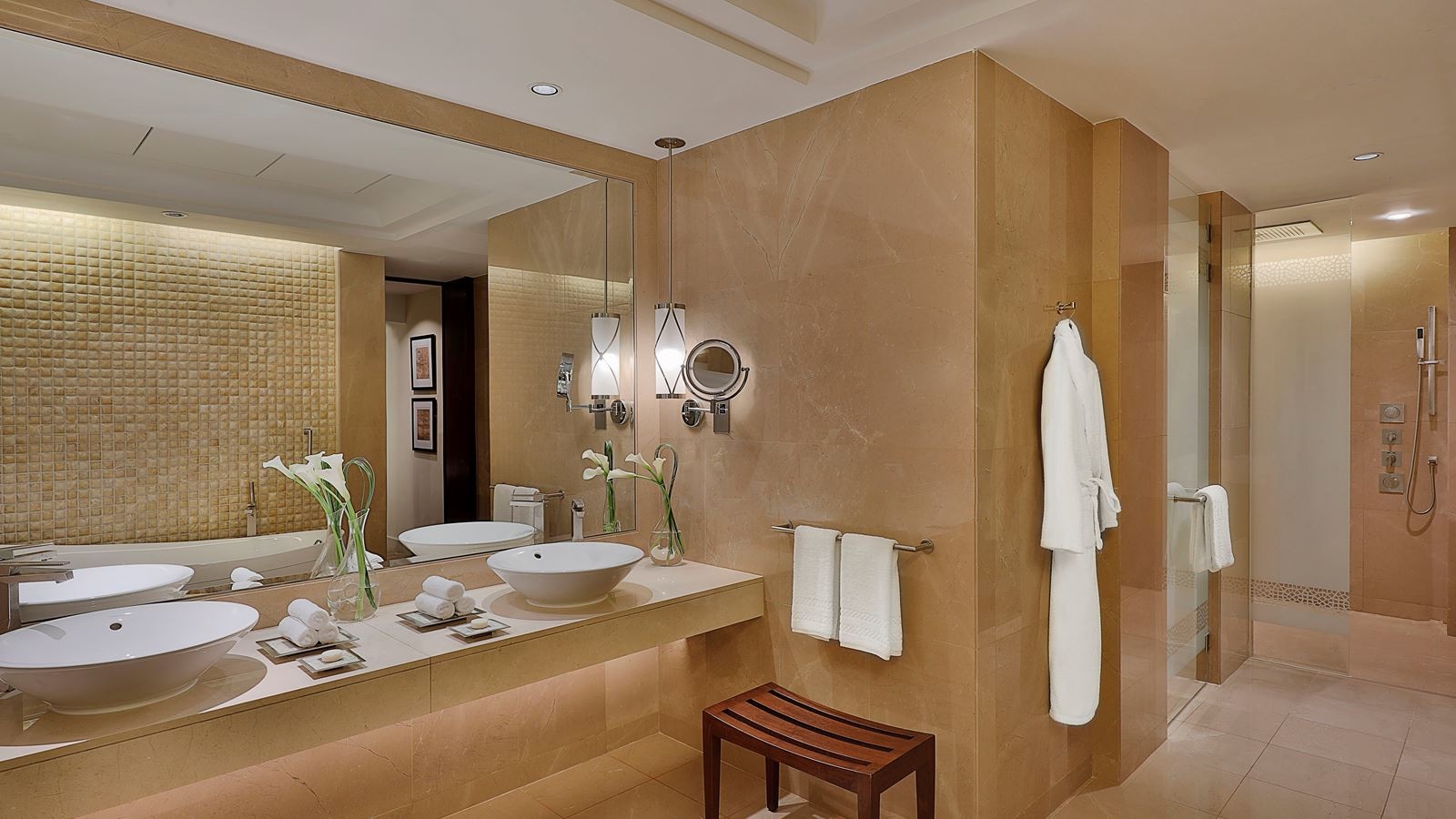 rooms-one-bedroom-suite