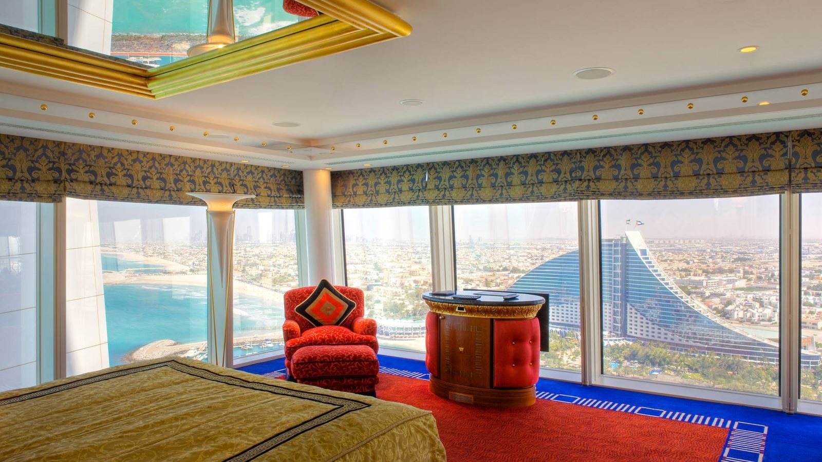 rooms-panoramic-suite