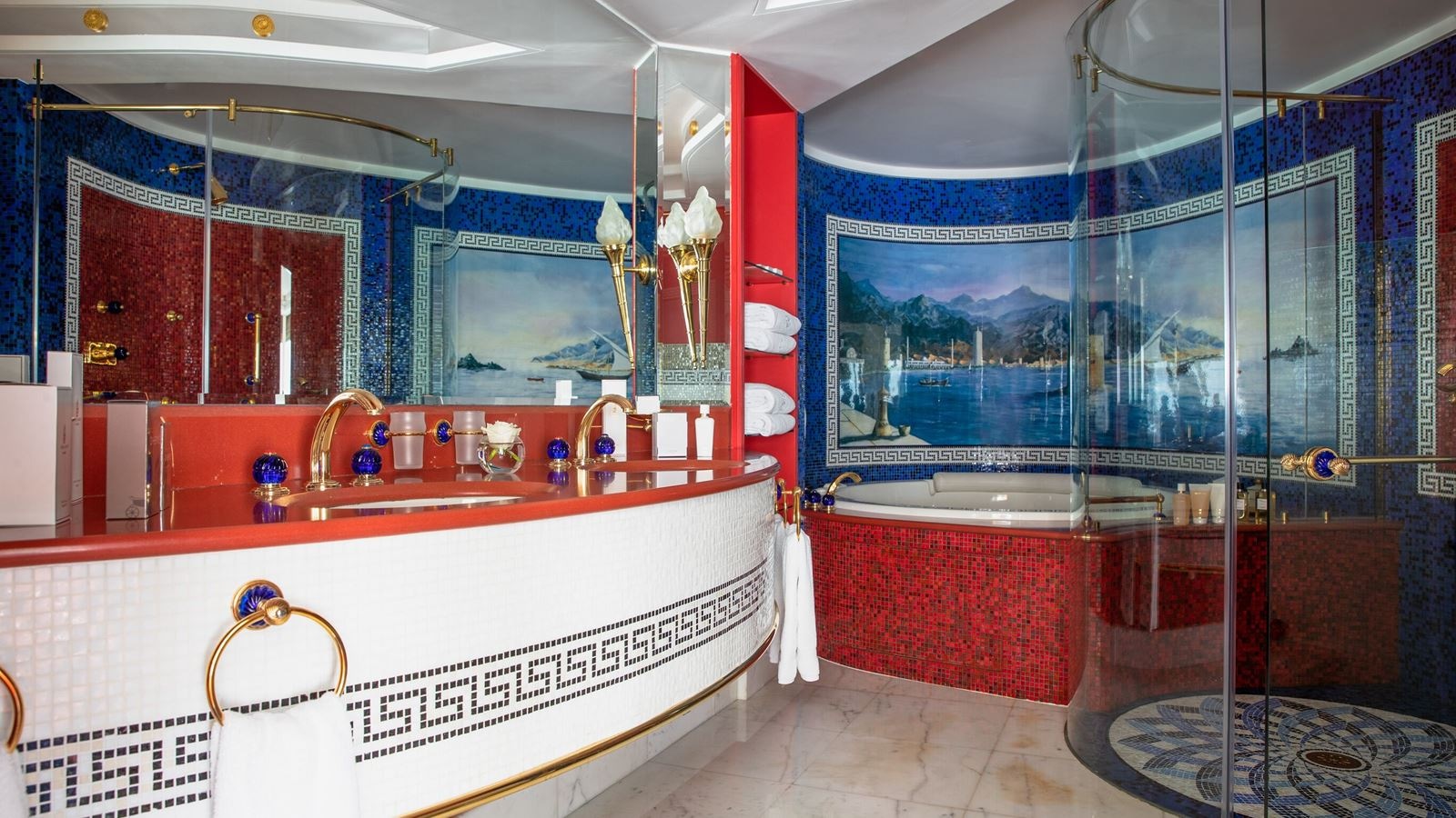 rooms-deluxe-marina-suite