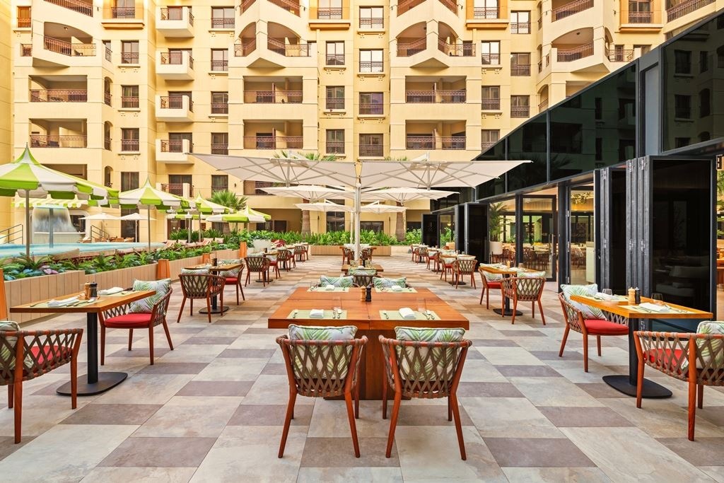 restaurants-the-exchange