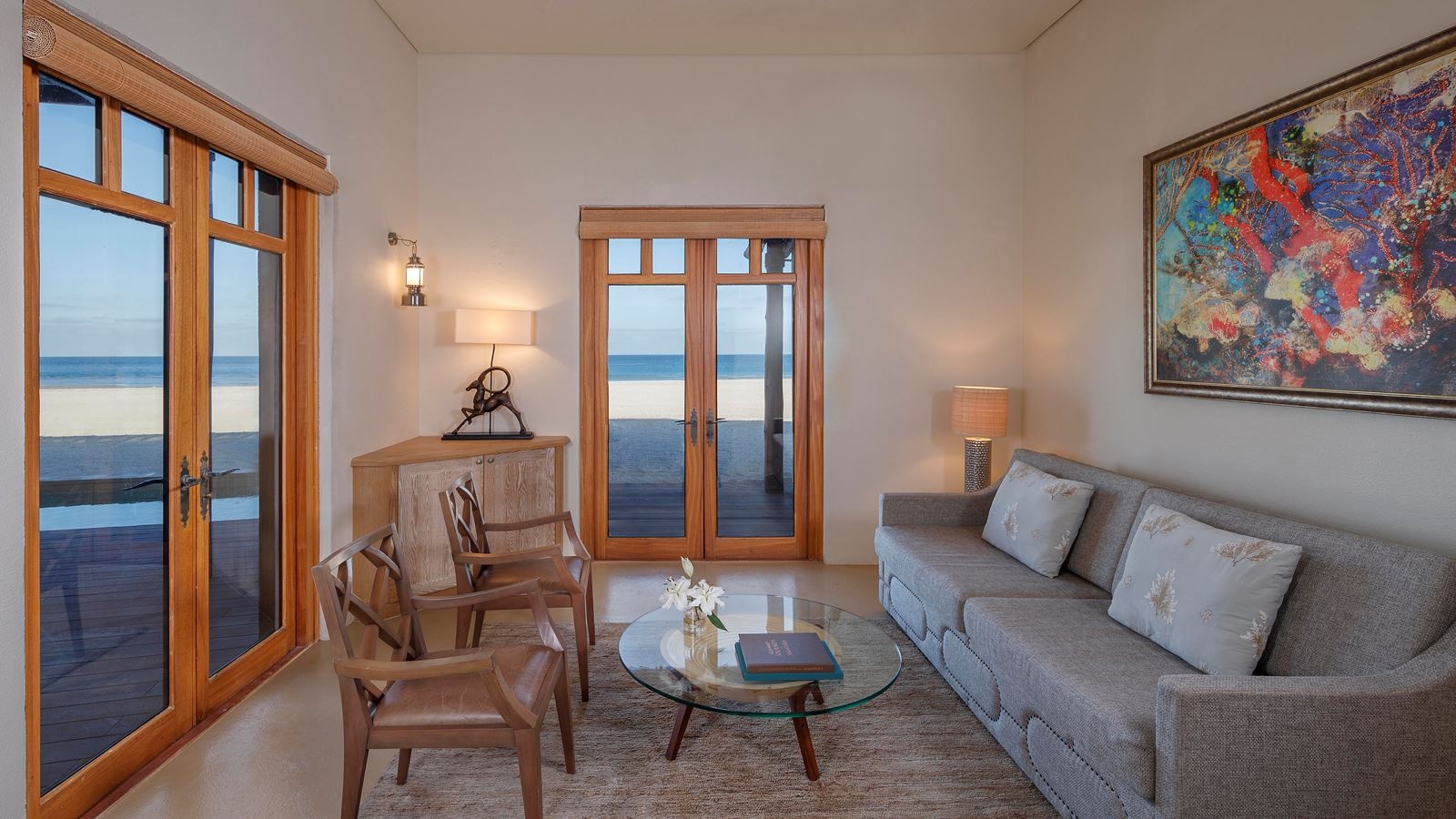 rooms-one-bedroom-beach-pool-villa