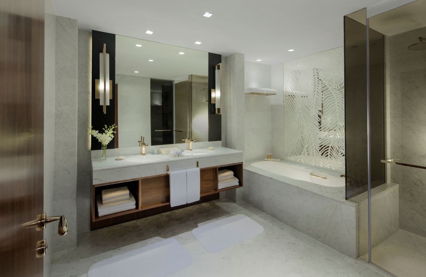 rooms-resort-superior-family-room-with-unlimited-waterpark-access