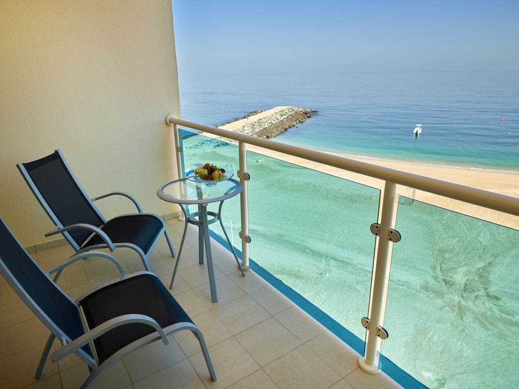 rooms-standard-sea-view-room-with-private-balcony