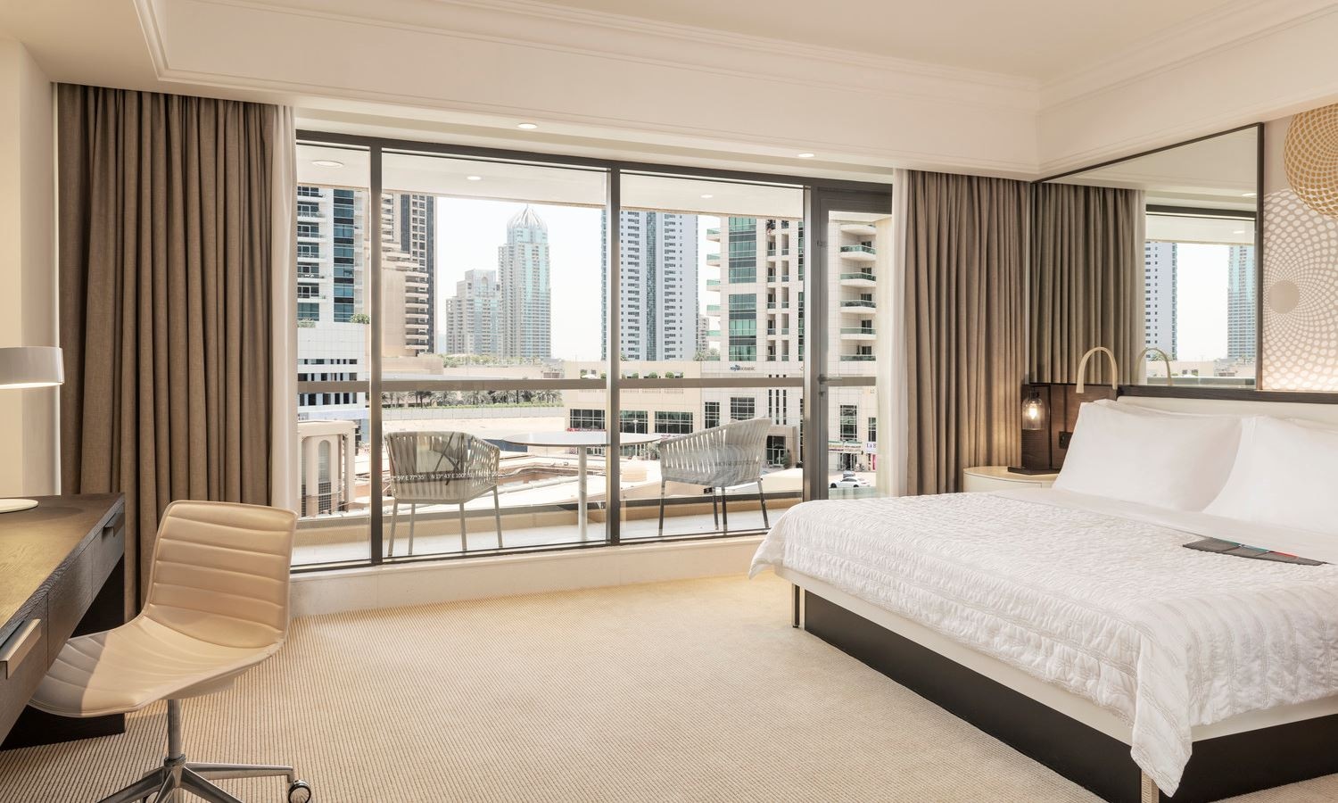 rooms-super-deluxe-land-view-room